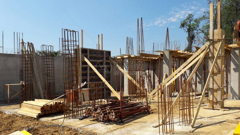 小型钢结构工程包工包料费用影响因素深度剖析